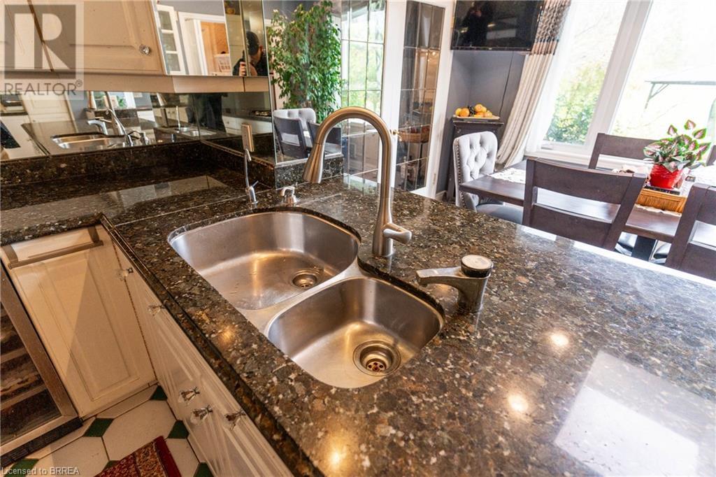 60 Highland Drive, Brantford, Ontario  N3T 5L7 - Photo 26 - 40671892