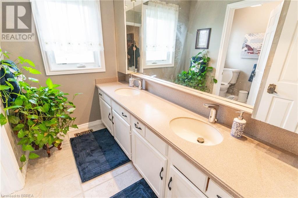 60 Highland Drive, Brantford, Ontario  N3T 5L7 - Photo 39 - 40671892