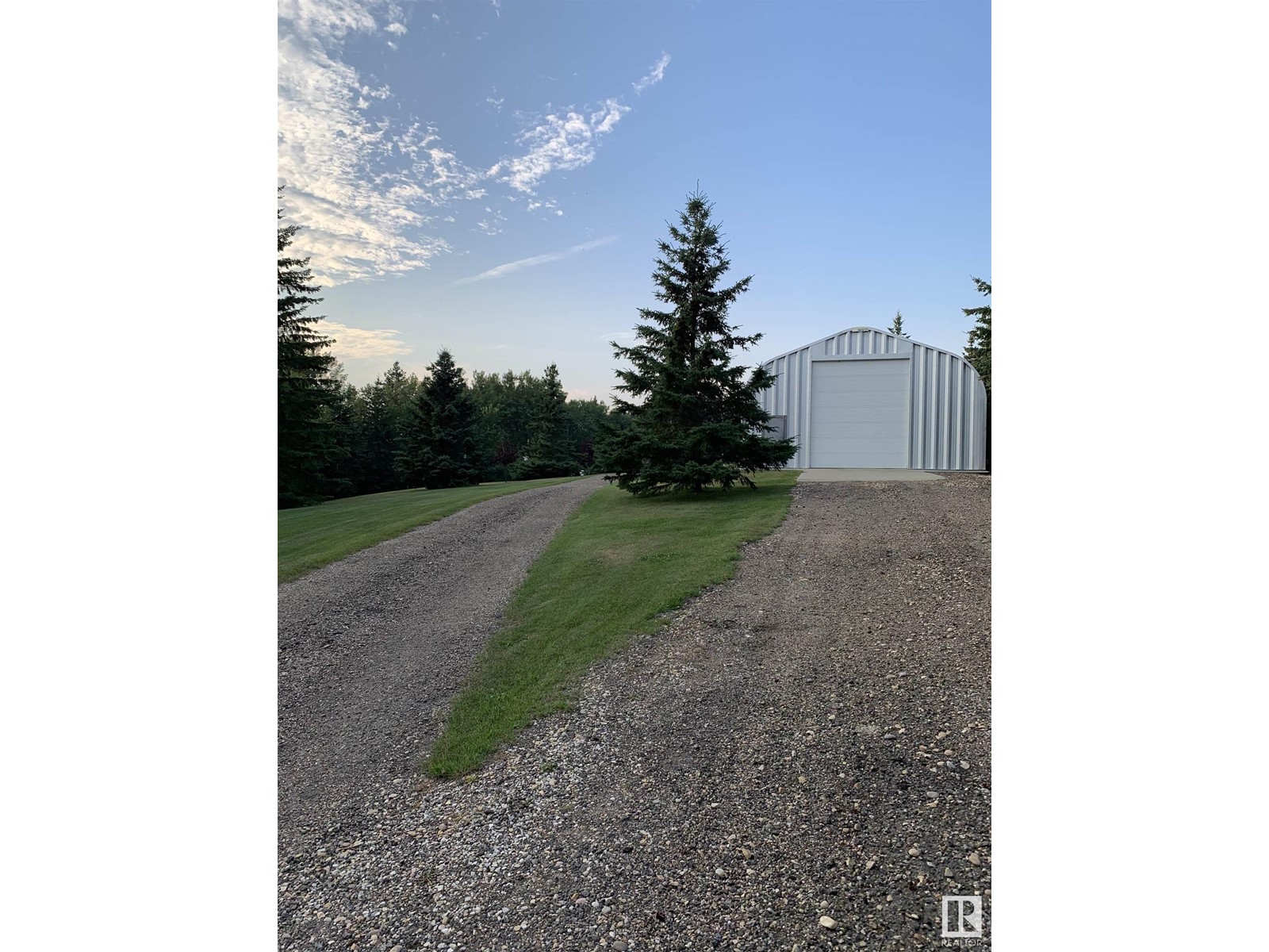 5551b Nakamun Drive, Rural Lac Ste. Anne County, Alberta  T0E 1A0 - Photo 70 - E4412770