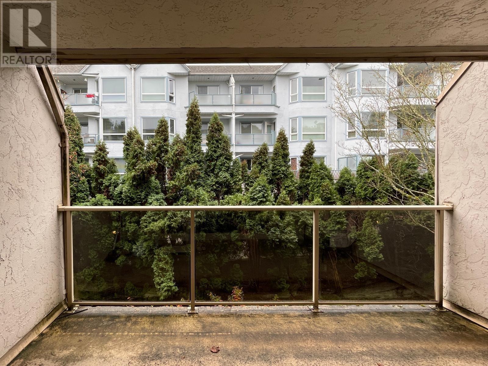 Listing Picture 5 of 5 : 108 8720 LANSDOWNE ROAD, Richmond / 烈治文 - 魯藝地產 Yvonne Lu Group - MLS Medallion Club Member