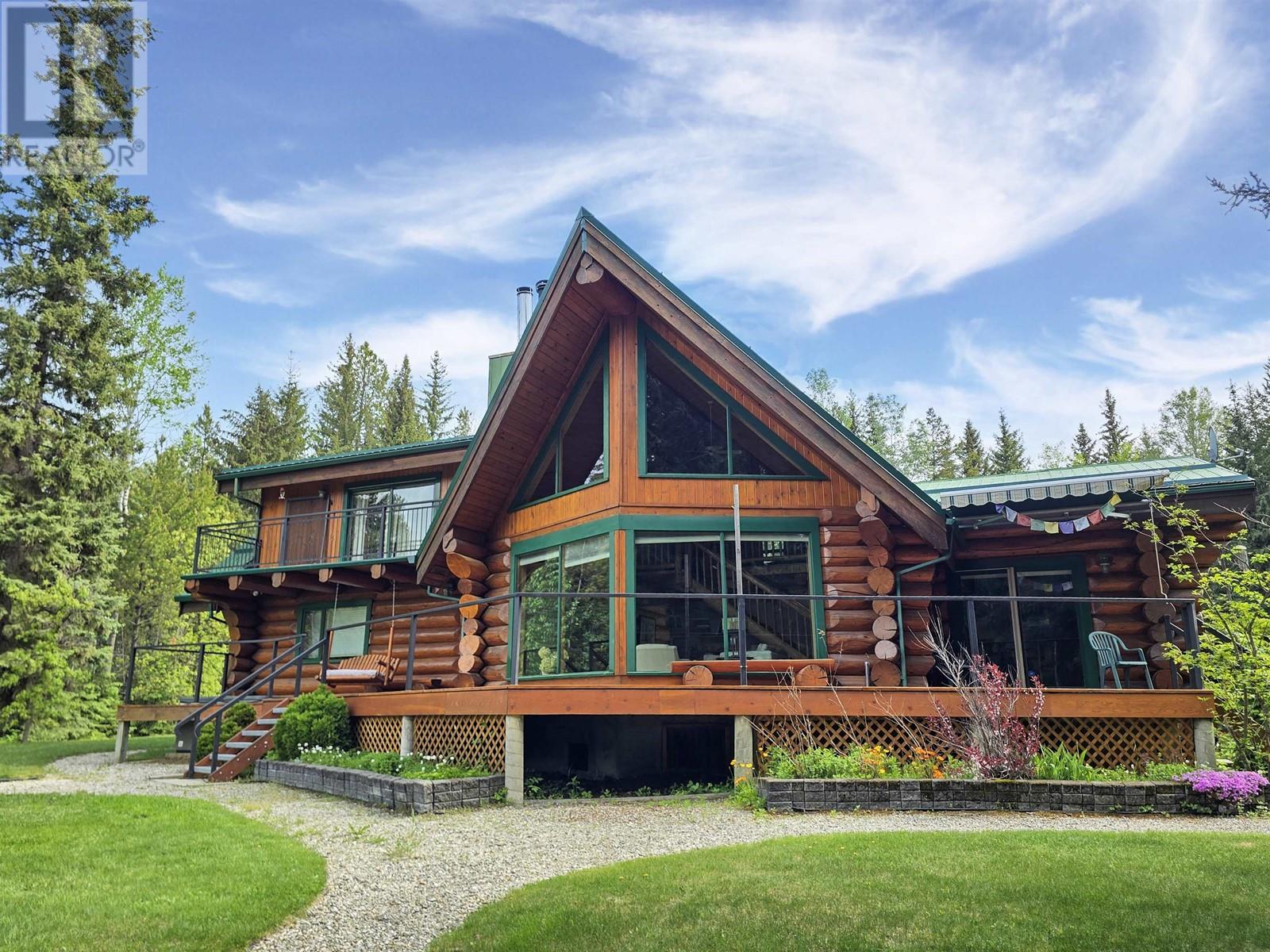 3535 Crooked Creek Road, Valemount, British Columbia V0E 2Z0 - Photo 3 - R2941177