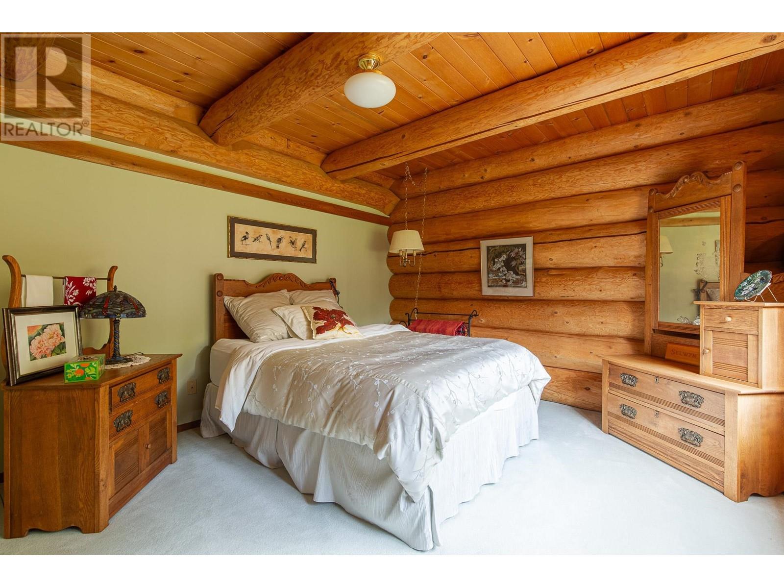 3535 Crooked Creek Road, Valemount, British Columbia V0E 2Z0 - Photo 22 - R2941177