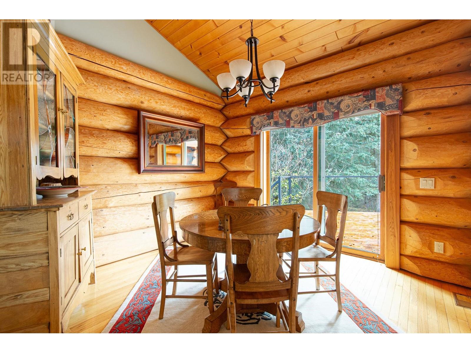 3535 Crooked Creek Road, Valemount, British Columbia V0E 2Z0 - Photo 13 - R2941177