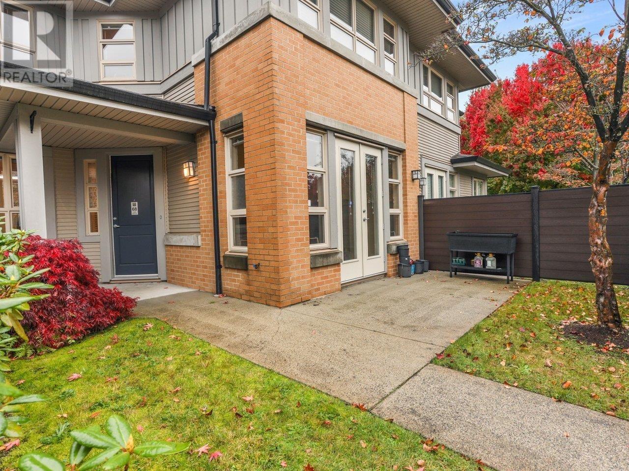 Listing Picture 2 of 27 : 68 6300 BIRCH STREET, Richmond / 烈治文 - 魯藝地產 Yvonne Lu Group - MLS Medallion Club Member