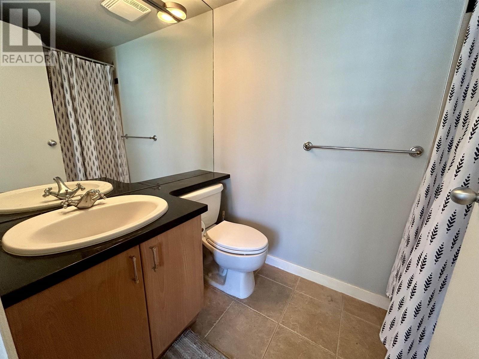 Listing Picture 22 of 40 : 1106 1077 MARINASIDE CRESCENT, Vancouver / 溫哥華 - 魯藝地產 Yvonne Lu Group - MLS Medallion Club Member