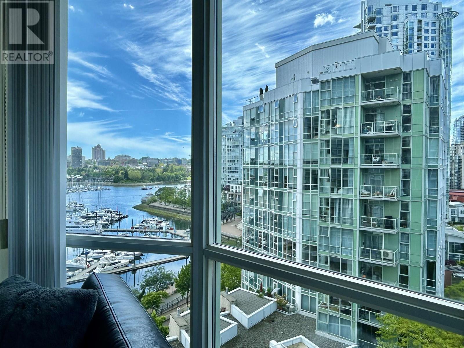 Listing Picture 7 of 40 : 1106 1077 MARINASIDE CRESCENT, Vancouver / 溫哥華 - 魯藝地產 Yvonne Lu Group - MLS Medallion Club Member