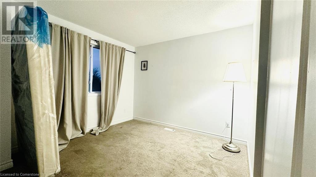 224 Portsmouth Gate Unit# A, Waterloo, Ontario  N2T 2H9 - Photo 14 - 40671247