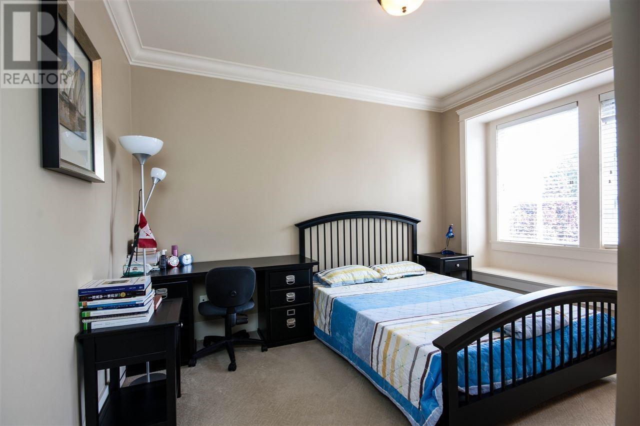 1419 W 59th Avenue, Vancouver, British Columbia  V6P 1Y8 - Photo 13 - R2942077