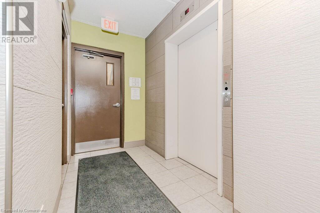 253 Lester Street Unit# 1, Waterloo, Ontario  N2L 3W6 - Photo 7 - 40673620