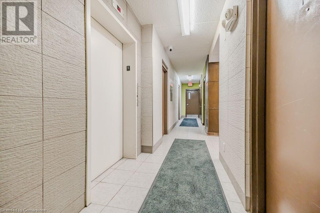 253 Lester Street Unit# 1, Waterloo, Ontario  N2L 3W6 - Photo 8 - 40673620