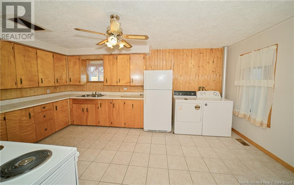 1732 Route 107 Route