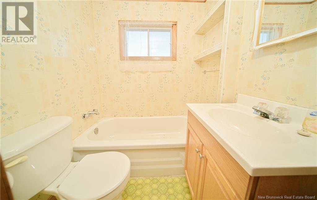 1732 Route 107 Route