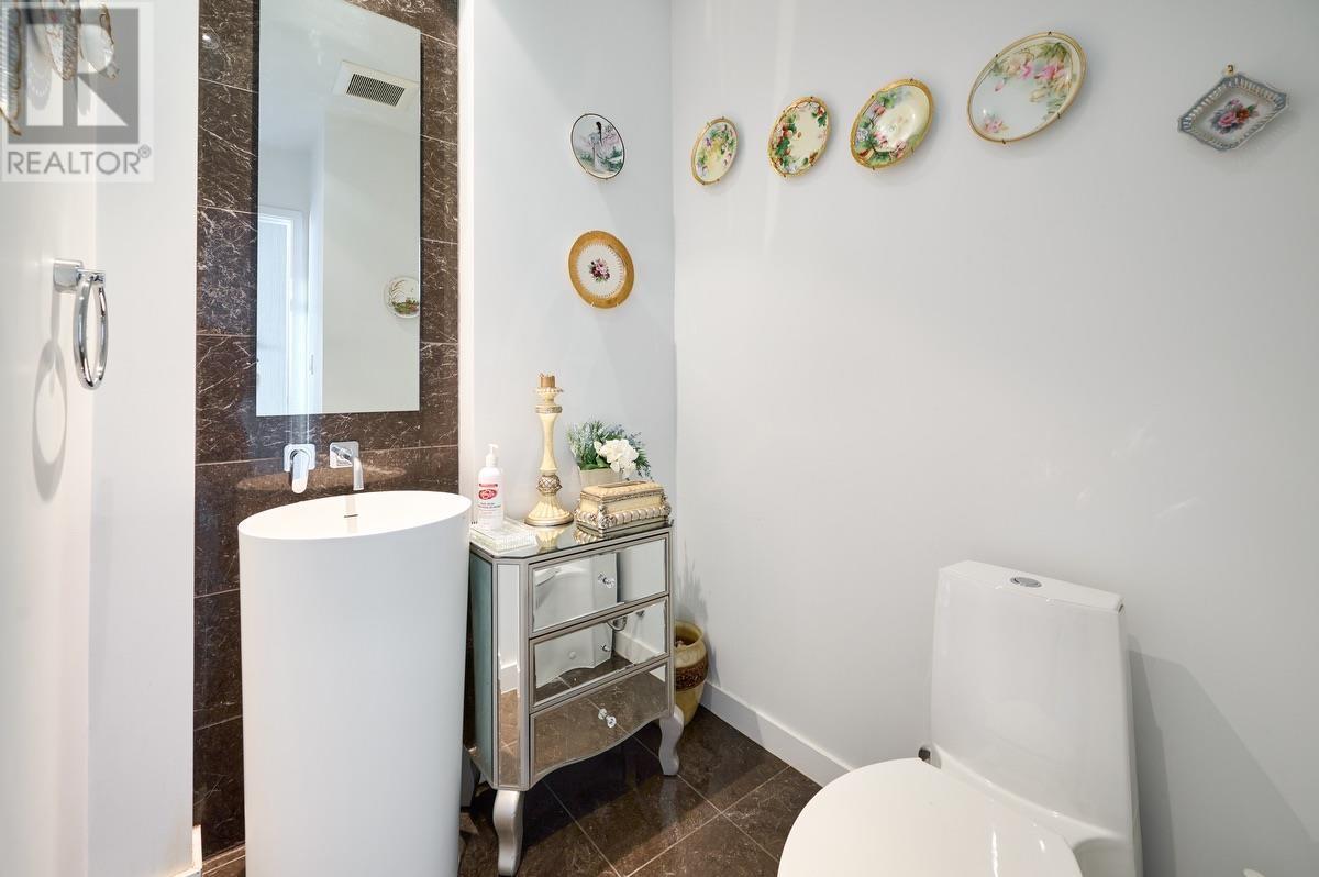 103 5151 Brighouse Way, Richmond, British Columbia  V7C 0A6 - Photo 13 - R2941884