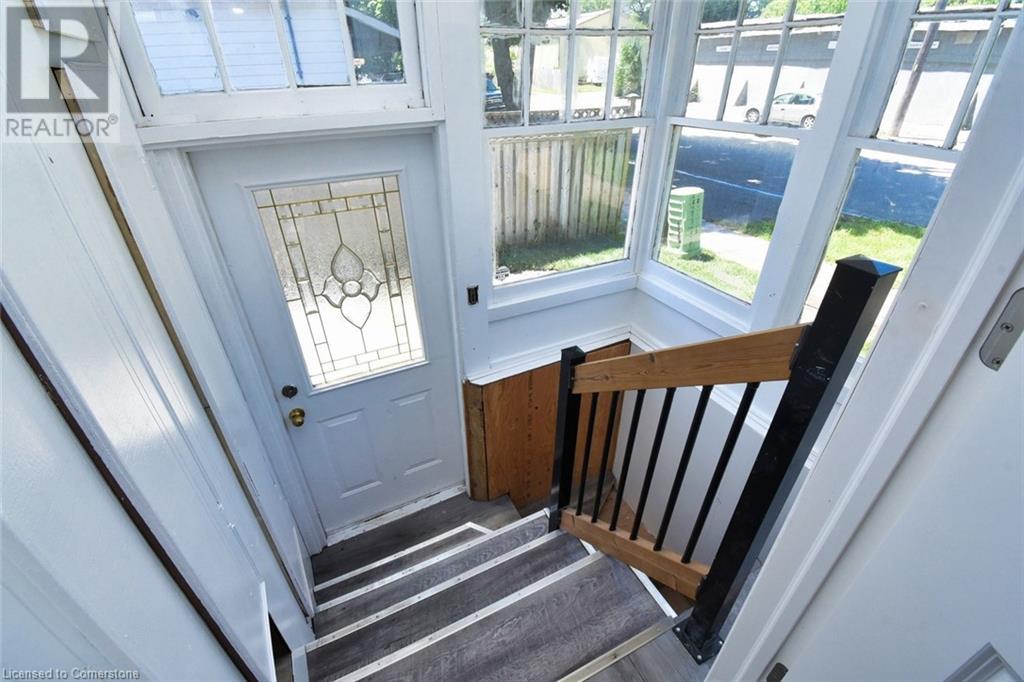 105 Catharine Avenue, Brantford, Ontario  N3T 1Y1 - Photo 10 - XH4195910