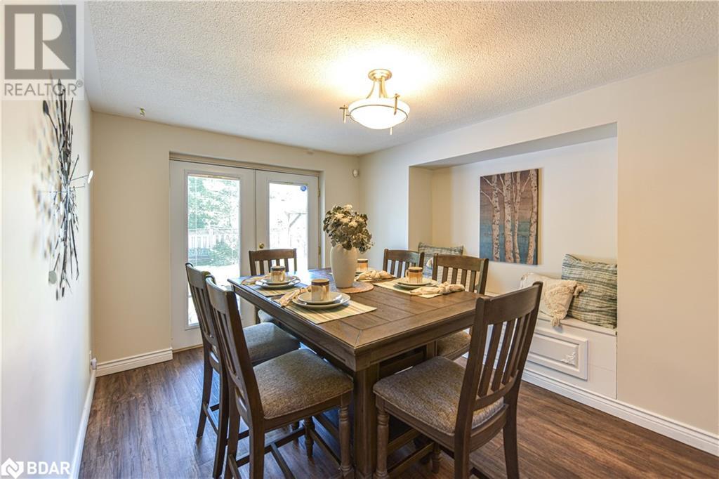 326 Crawford Street, Orillia, Ontario  L3V 1K1 - Photo 18 - 40673515