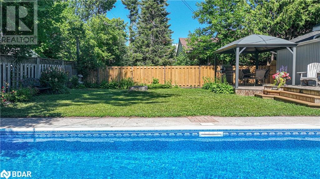 326 Crawford Street, Orillia, Ontario  L3V 1K1 - Photo 7 - 40673515