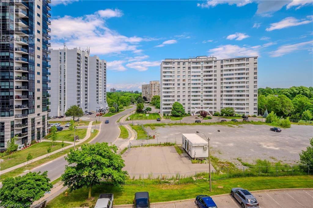35 Towering Heights Boulevard Unit# 608, St. Catharines, Ontario  L2R 3G7 - Photo 12 - XH4199579