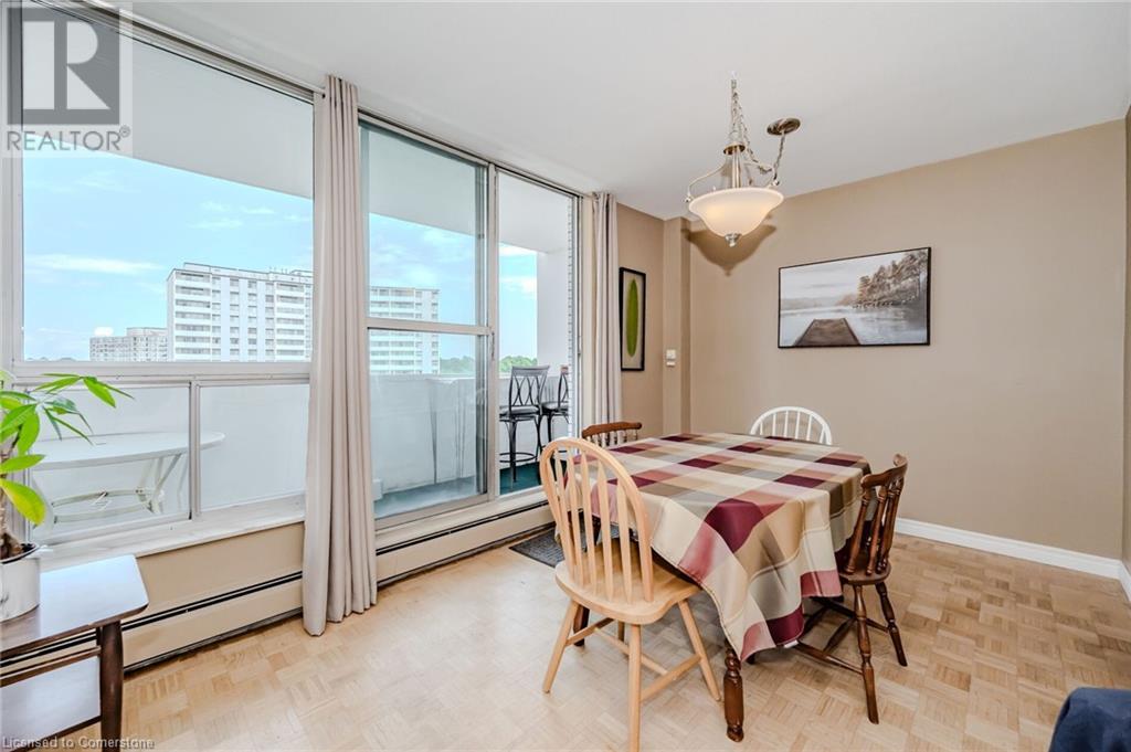 35 Towering Heights Boulevard Unit# 608, St. Catharines, Ontario  L2R 3G7 - Photo 5 - XH4199579