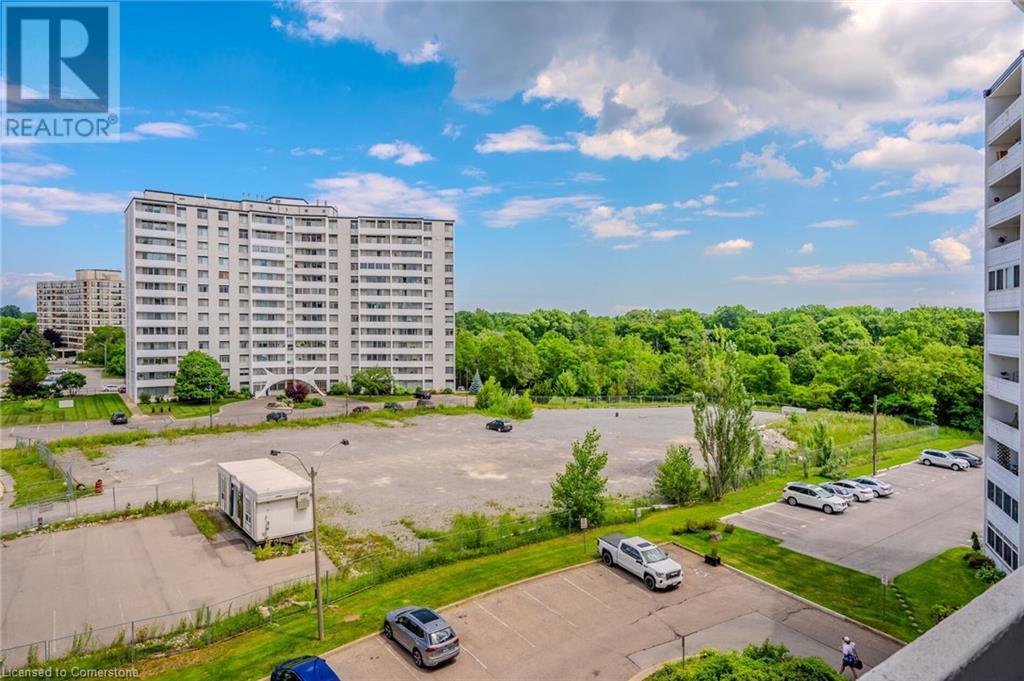 35 Towering Heights Boulevard Unit# 608, St. Catharines, Ontario  L2R 3G7 - Photo 13 - XH4199579