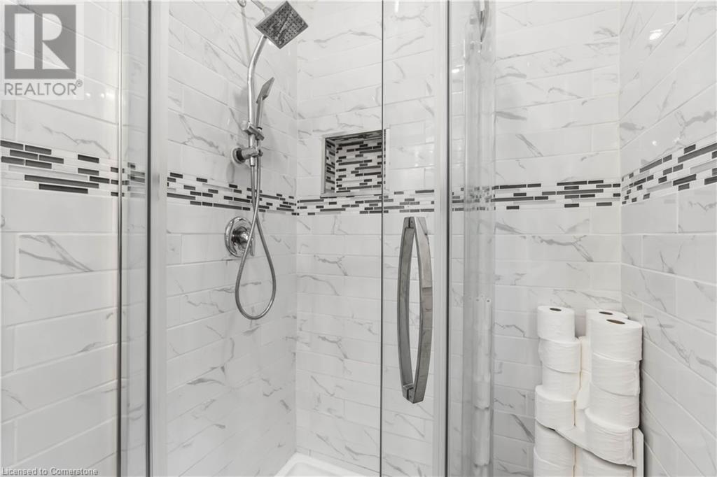 197 Wentworth Street S, Hamilton, Ontario  L8N 2Z6 - Photo 14 - 40674005