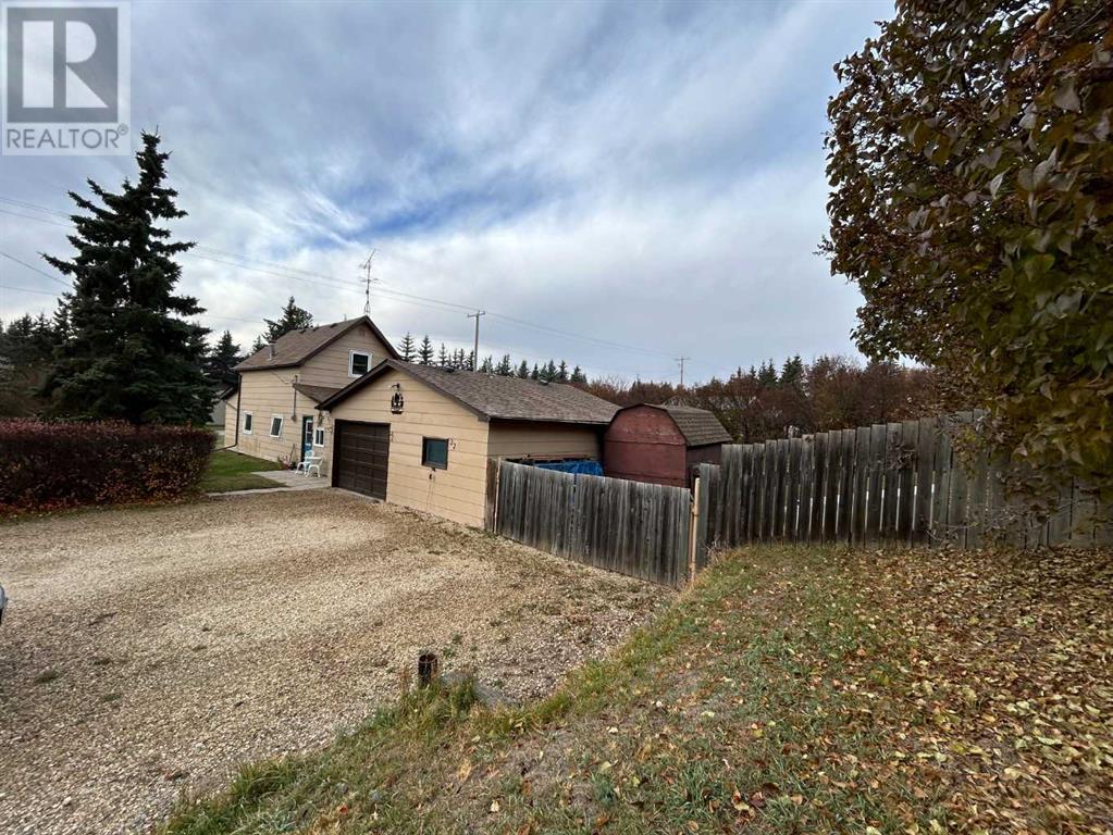 22 Peace Rose Street, Rural Lacombe County, Alberta  T4L 1Y3 - Photo 6 - A2175932