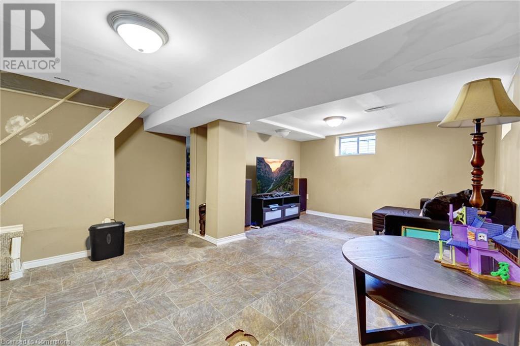 5 Rosewood Road, Hamilton, Ontario  L8H 1A1 - Photo 26 - 40674105