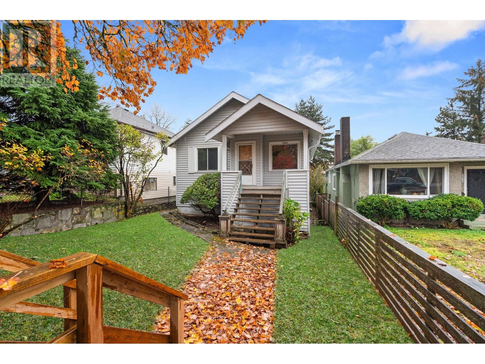 Listing Picture 20 of 21 : 1986 E 8TH AVENUE, Vancouver / 溫哥華 - 魯藝地產 Yvonne Lu Group - MLS Medallion Club Member