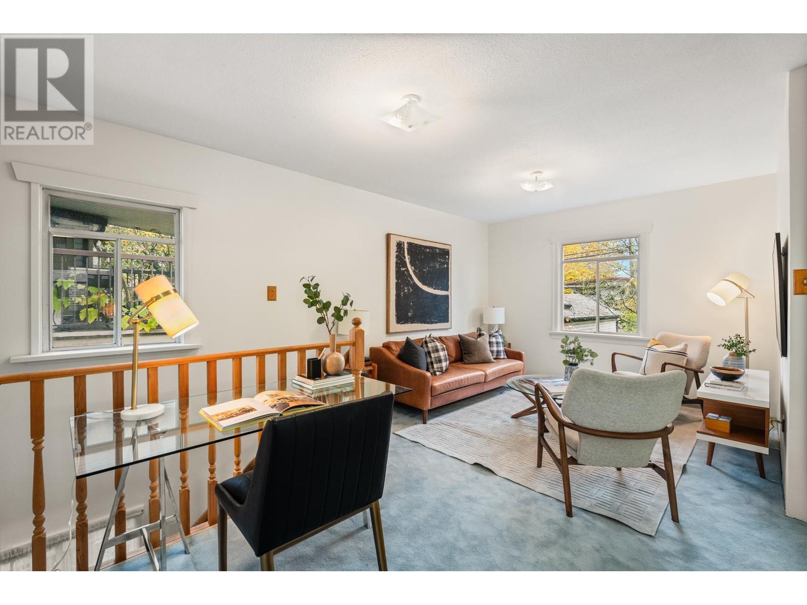 Listing Picture 5 of 21 : 1986 E 8TH AVENUE, Vancouver / 溫哥華 - 魯藝地產 Yvonne Lu Group - MLS Medallion Club Member