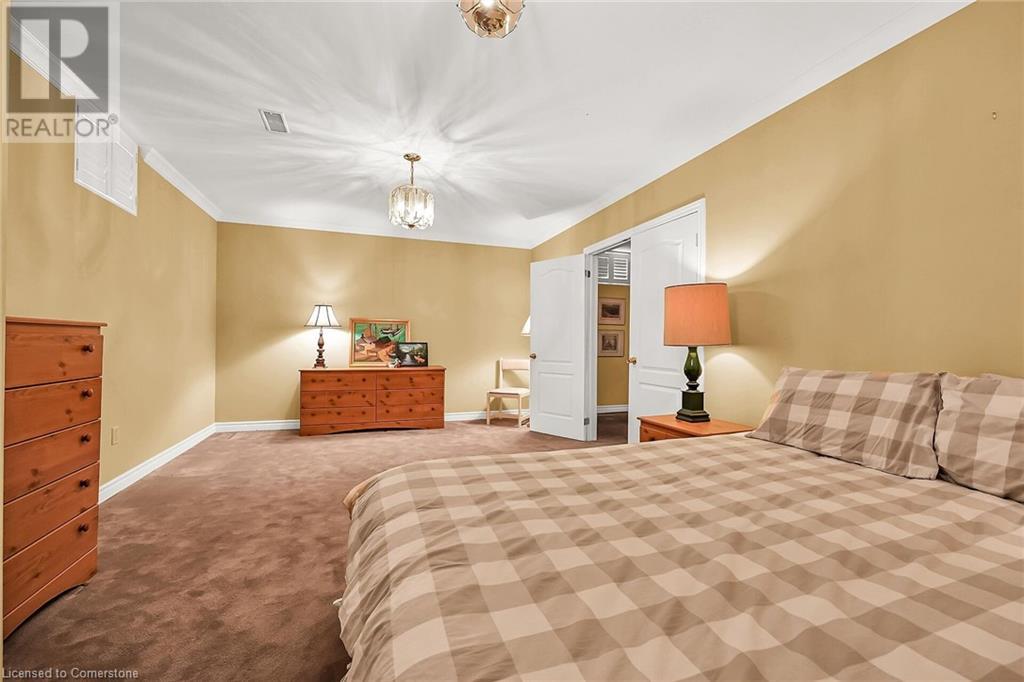 91 Southcreek Court, Ancaster, Ontario  L9K 1M2 - Photo 37 - 40673873