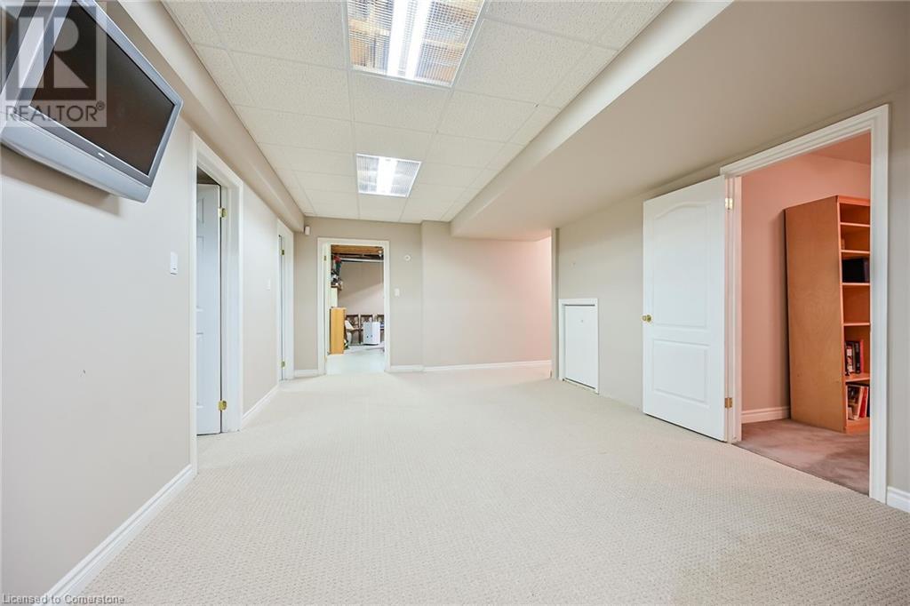 91 Southcreek Court, Ancaster, Ontario  L9K 1M2 - Photo 38 - 40673873