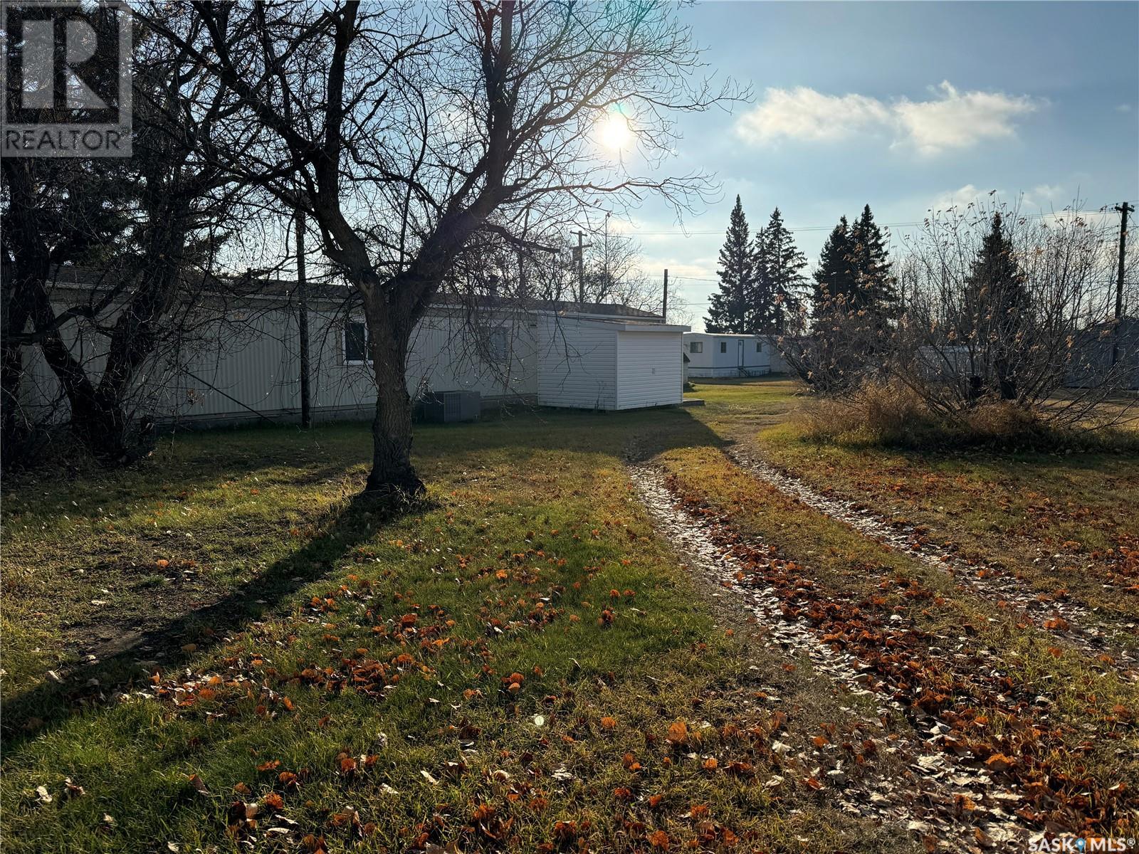 220 1st Avenue, Mervin, Saskatchewan  S0M 1Y0 - Photo 2 - SK987642