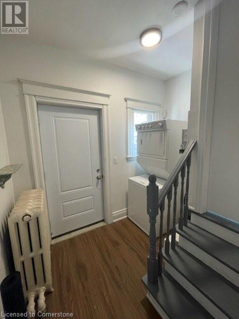 100 Dunsmure Road, Hamilton, Ontario  L8M 1S4 - Photo 3 - 40673892