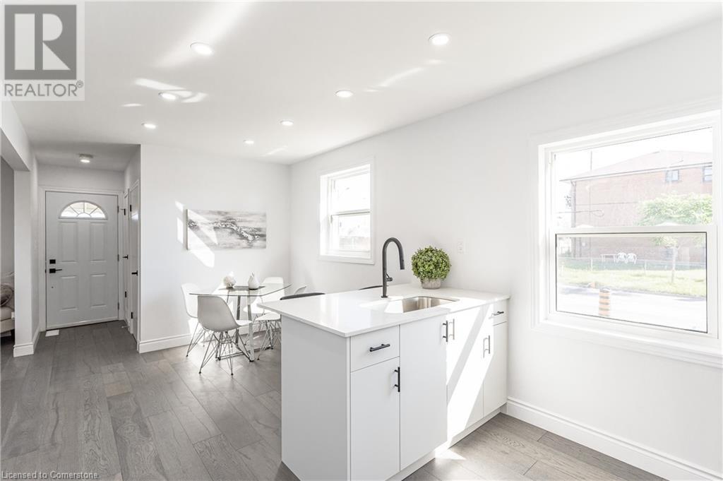 435 Evans Avenue, Toronto, Ontario  M8W 2T4 - Photo 11 - 40674362