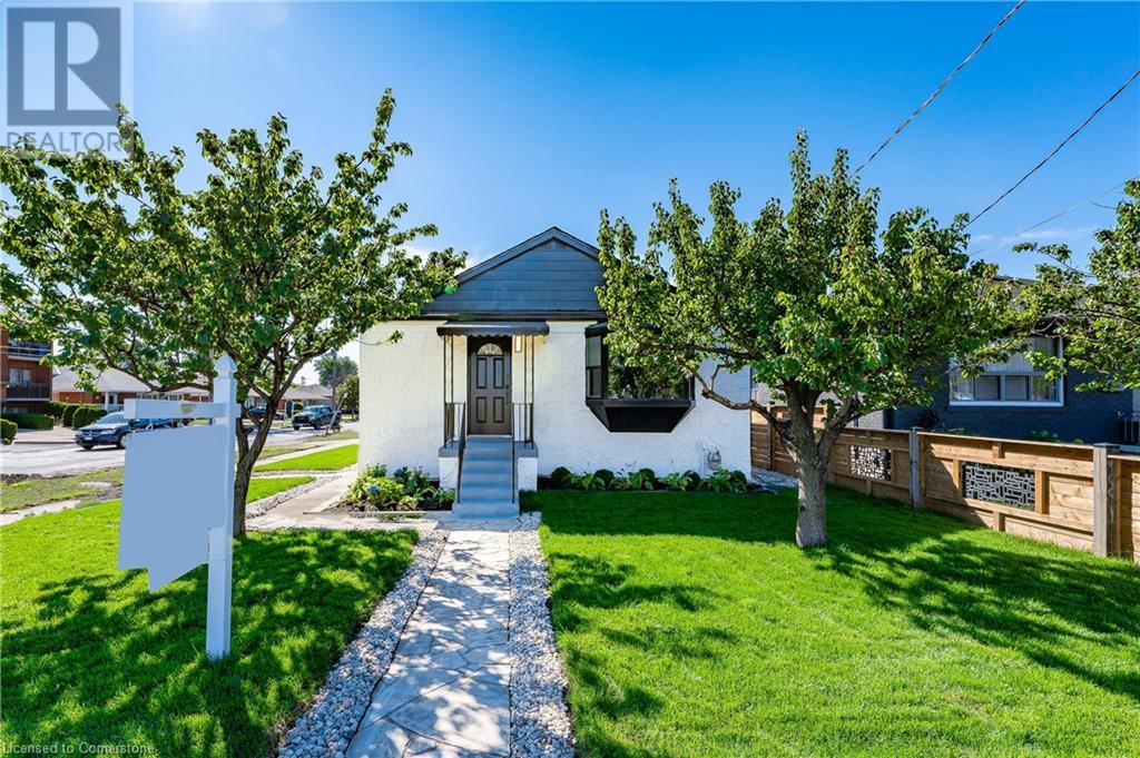 435 Evans Avenue, Toronto, Ontario  M8W 2T4 - Photo 3 - 40674362