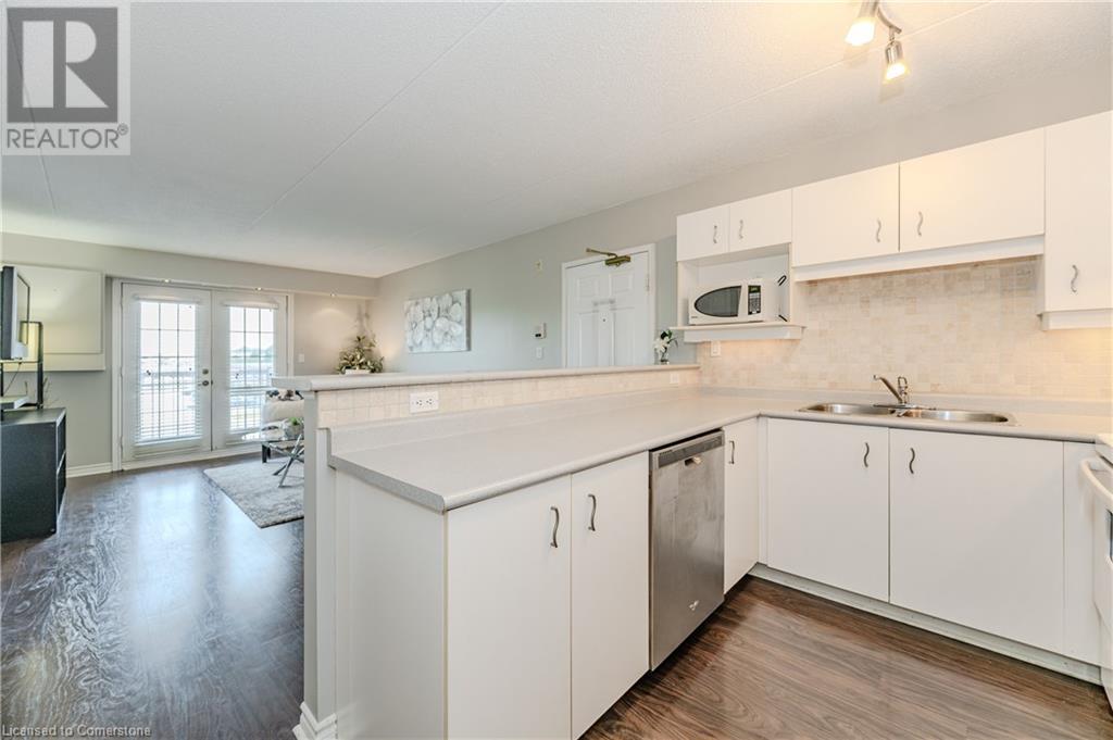 1800 Walkers Line Unit# 310, Burlington, Ontario  L7M 4V2 - Photo 9 - 40672976