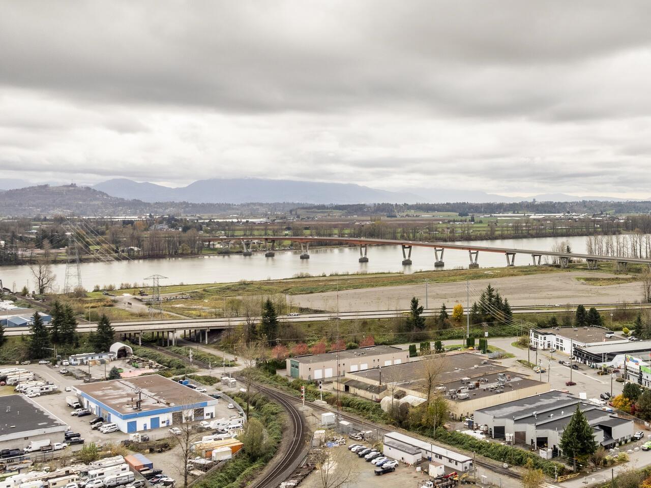 33047 1st Avenue, Mission, British Columbia  V2V 1G2 - Photo 4 - C8064236