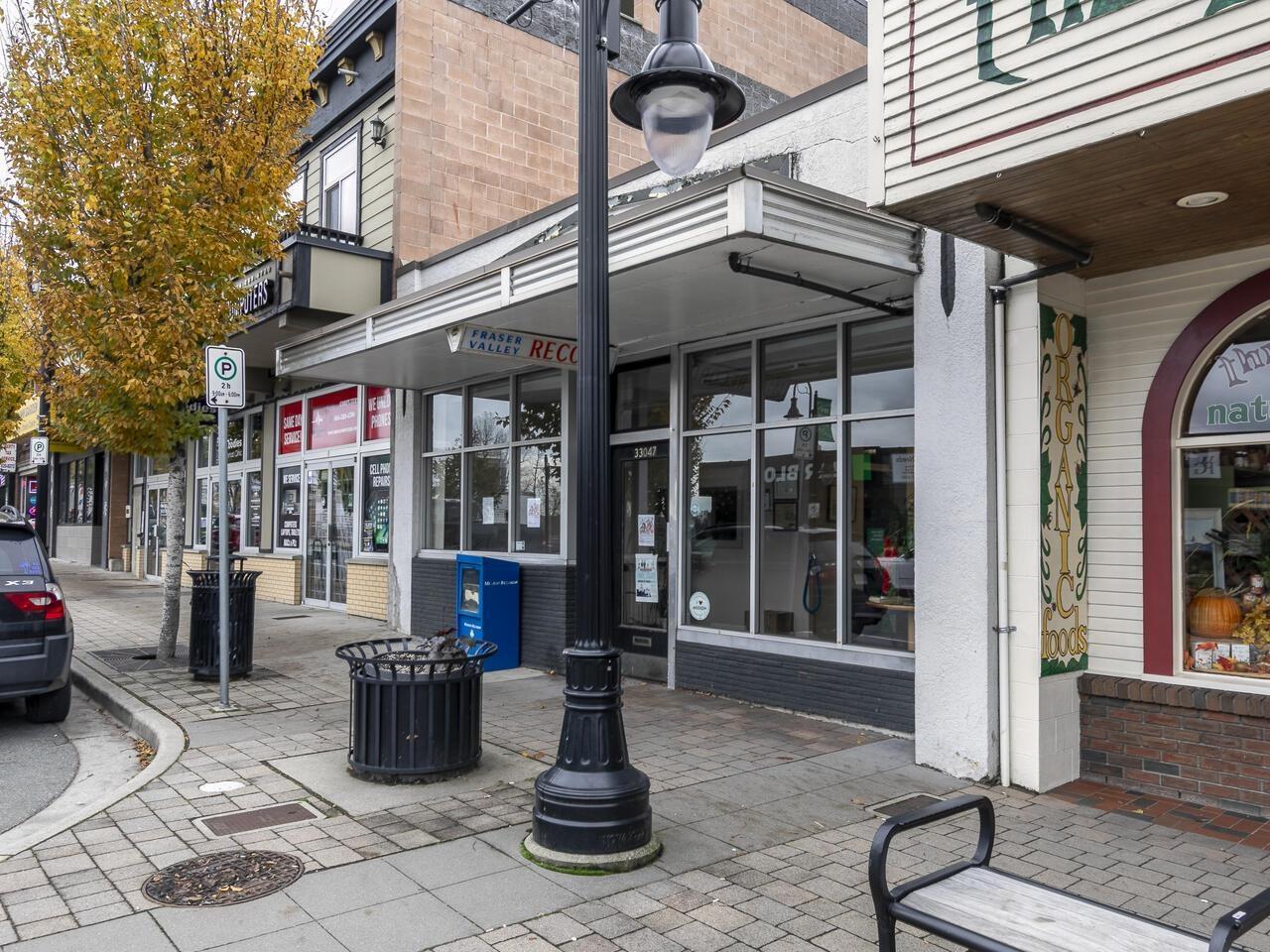 33047 1st Avenue, Mission, British Columbia  V2V 1G2 - Photo 6 - C8064236