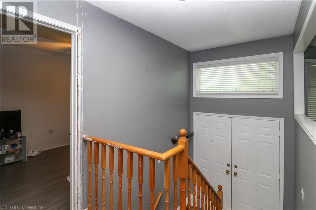 47 Acorn Crescent, Wasaga Beach, Ontario  L9Z 1L6 - Photo 2 - 40674416