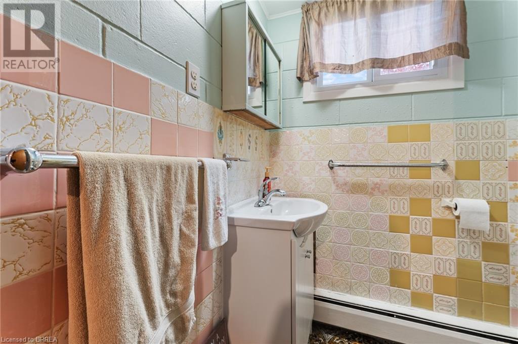 21 Janet Street, Port Colborne, Ontario  L3K 2E6 - Photo 19 - 40667349