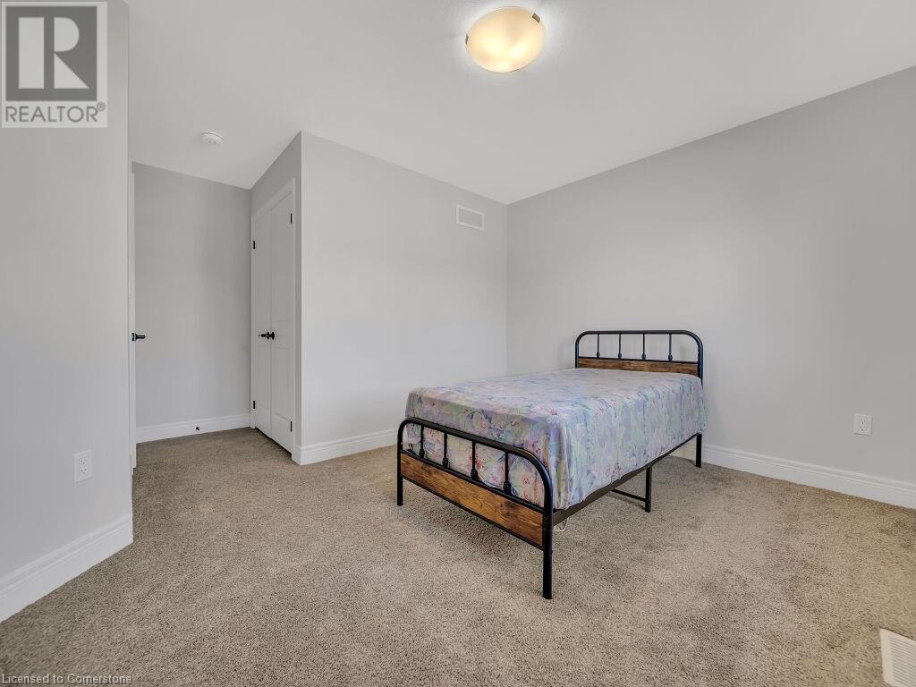 26 Bay Cedar Lane Lane, Breslau, Ontario  N0B 1M0 - Photo 28 - 40673364