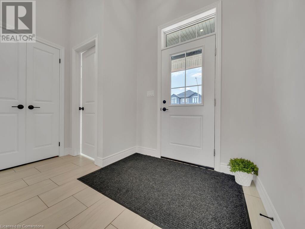 26 Bay Cedar Lane Lane, Breslau, Ontario  N0B 1M0 - Photo 3 - 40673364