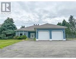 15 & 17 MacDonald Road, Upper Woodstock, New Brunswick