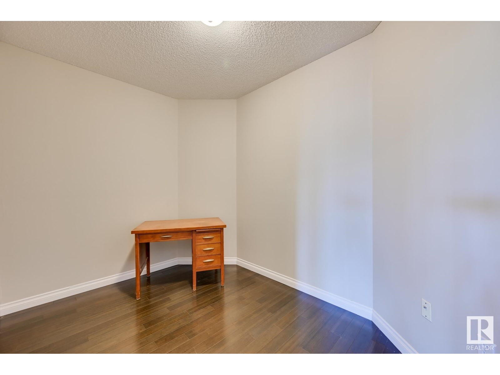 #202 10809 Saskatchewan Dr Nw, Edmonton, Alberta  T6E 4S5 - Photo 20 - E4412839