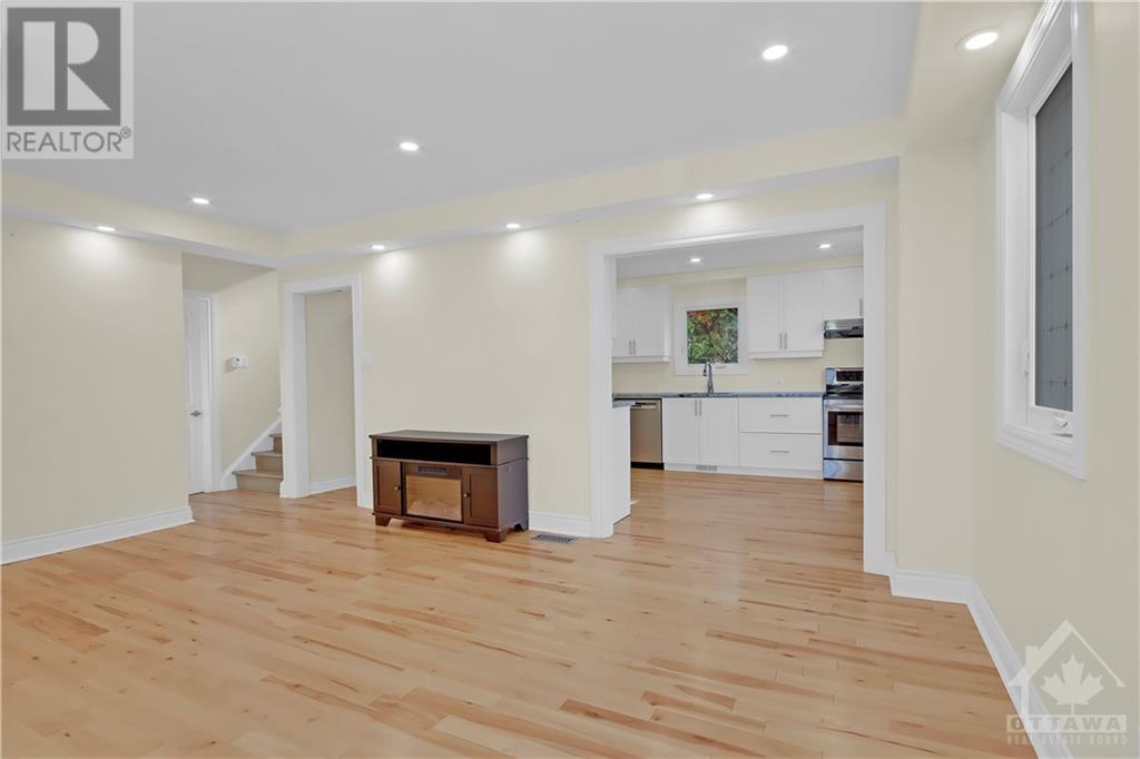 548 Mutual Street, Ottawa, Ontario  K1K 1C6 - Photo 7 - X10411115