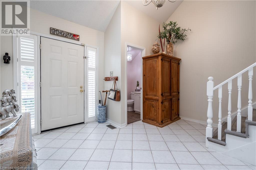 101 Strada Boulevard, St. Catharines, Ontario  L2S 3K6 - Photo 6 - 40674212