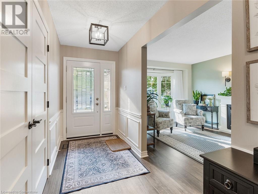 2079 Hunters Wood Drive, Burlington, Ontario  L7M 2T1 - Photo 20 - 40648356