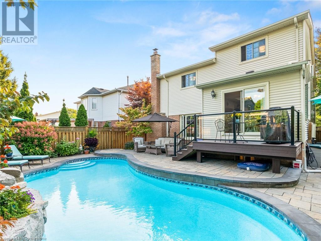 2079 Hunters Wood Drive, Burlington, Ontario  L7M 2T1 - Photo 8 - 40648356