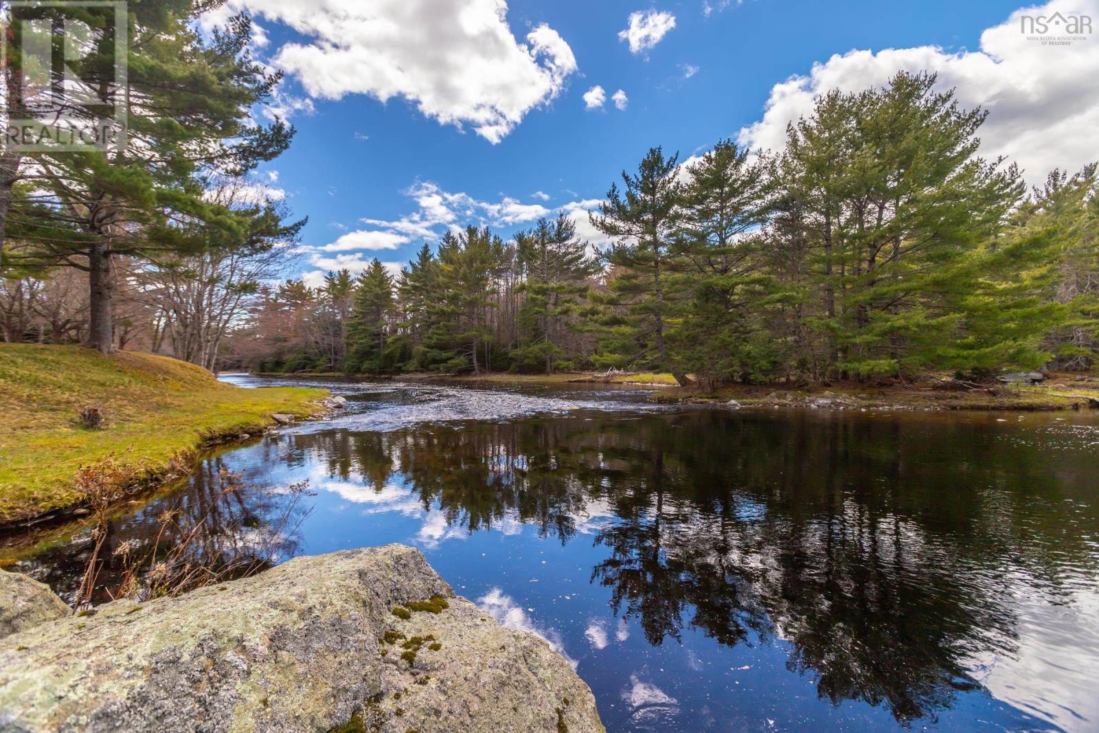 257 Lake John Road, Jordan Falls, Nova Scotia  B0T 1J0 - Photo 6 - 202409516