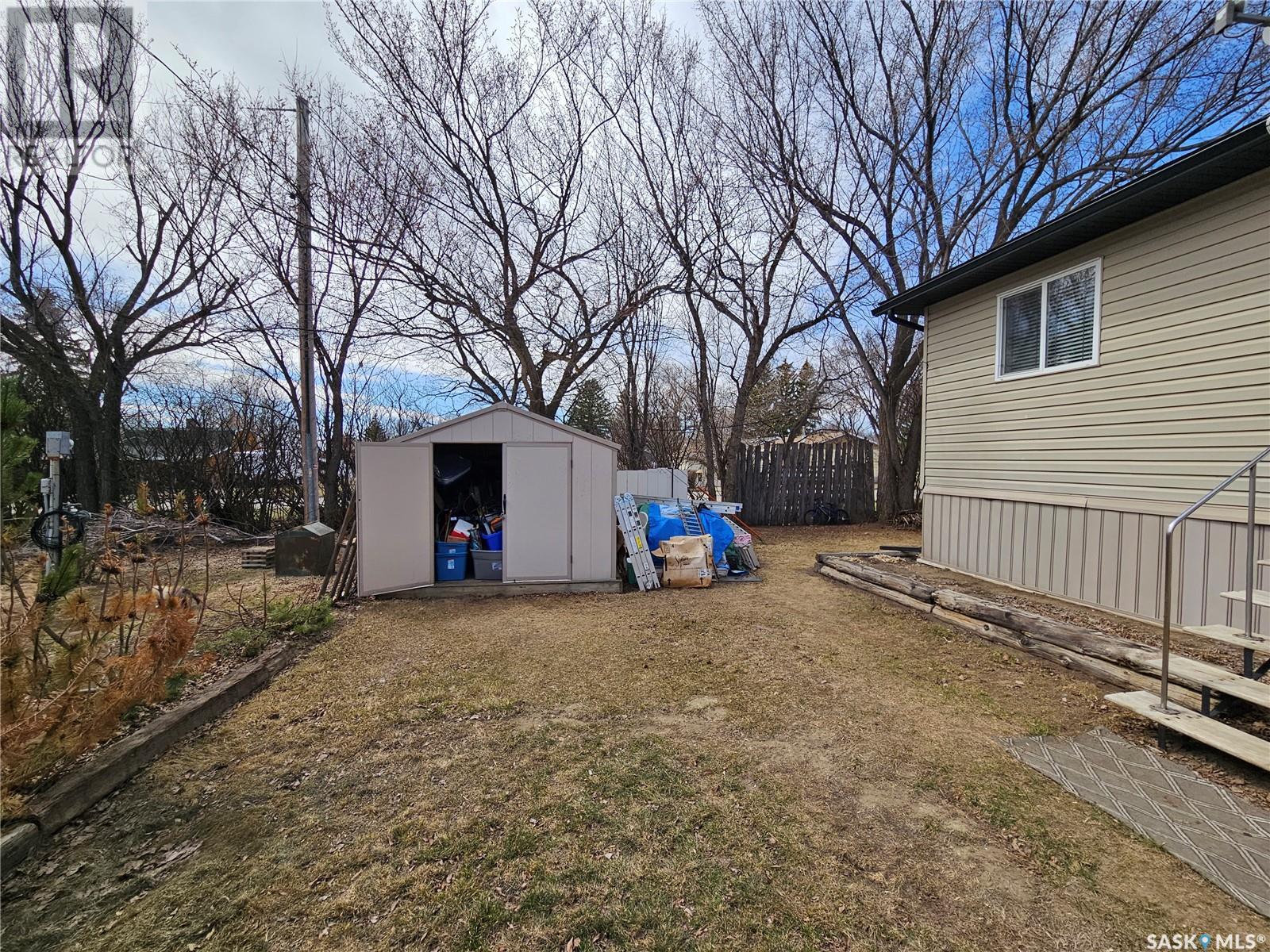 10 Four Seasons Trailer Court, Shaunavon, Saskatchewan  S0N 2M0 - Photo 25 - SK987573