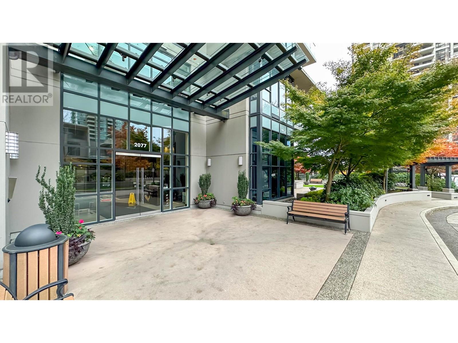 2106 2077 Rosser Avenue, Burnaby, British Columbia  V5C 0G6 - Photo 3 - R2941887